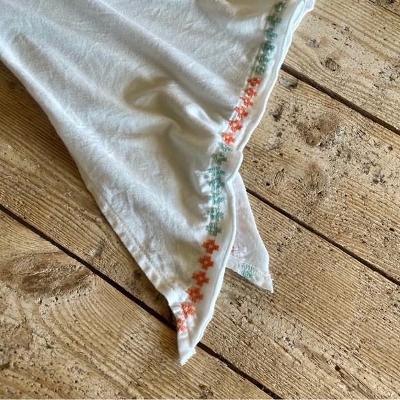 Johnny Was Top White Embroidered Short Sleeve Flowy Boho Womens XS - Picture 5 of 8